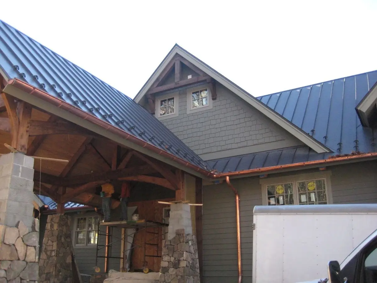 Craftsman Roofing team delivering quality roofing work in Waterfront South